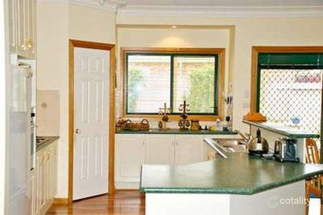 Property photo of 27 Tamar Drive Tatton NSW 2650