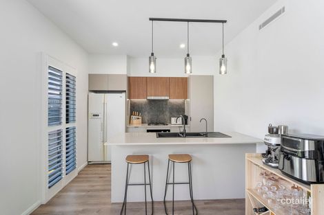 Property photo of 5 Shelduck Place Shortland NSW 2307