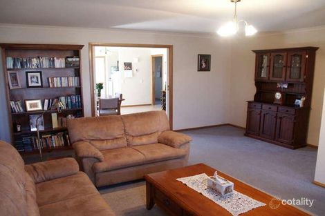 Property photo of 21 Cheviot Court Alfredton VIC 3350
