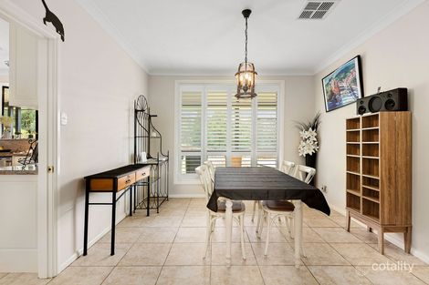 Property photo of 5 Blades Place Douglas Park NSW 2569