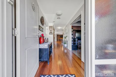 Property photo of 11 Elation Boulevard Doreen VIC 3754