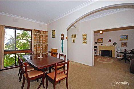 Property photo of 20 Woodstock Road Mount Waverley VIC 3149