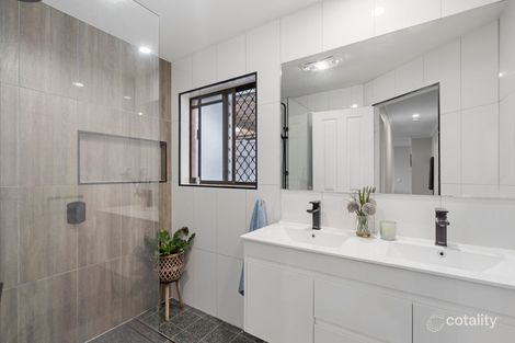 Property photo of 100 Federation Drive Bethania QLD 4205