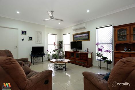 Property photo of 15 Monash Way Ooralea QLD 4740