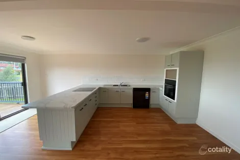 Property photo of 7 Elanora Street Dalmeny NSW 2546