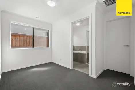 Property photo of 133 Oldbridge Boulevard Weir Views VIC 3338