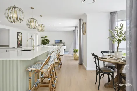 Property photo of 22A Oyster Cove Promenade Helensvale QLD 4212