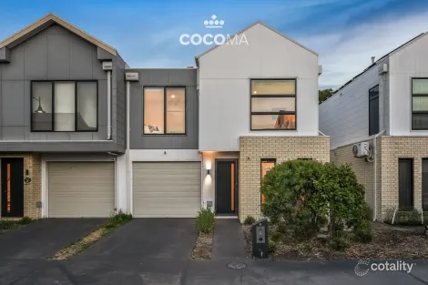 Property photo of 11 Elysian Place Keysborough VIC 3173