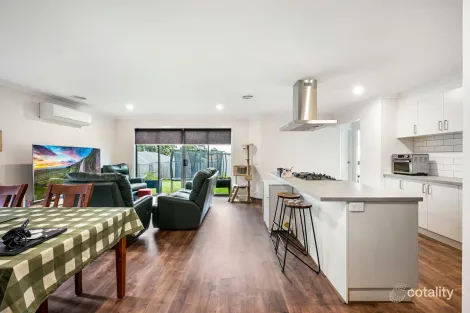 Property photo of 17 Cardinal Drive Eagle Point VIC 3878