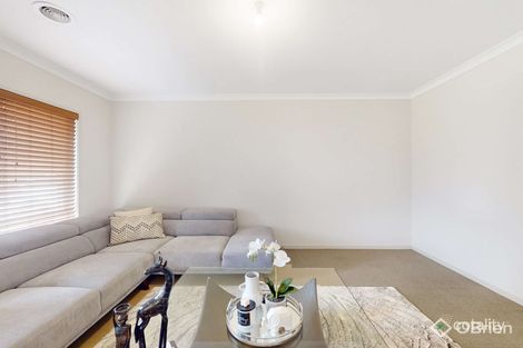 Property photo of 11 Mermaid Grove Lyndhurst VIC 3975