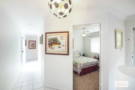 Property photo of 17 Petunia Crescent Mount Cotton QLD 4165