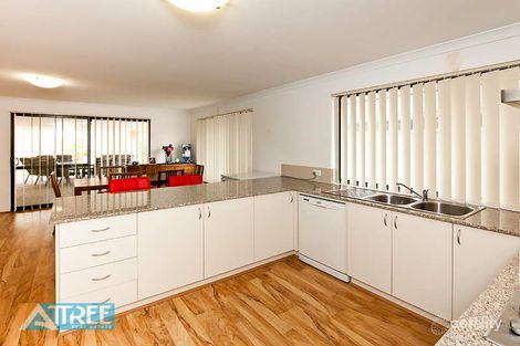 Property photo of 4 Cheltenham Approach Harrisdale WA 6112