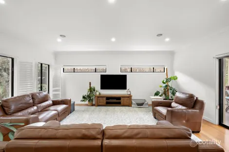 Property photo of 13 Auburn Street Amaroo ACT 2914