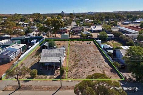 22/24 Cummings St, Merredin, WA 6415