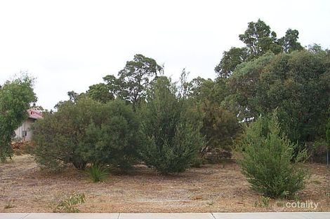 39 Snowball Rd, Kalamunda, WA 6076