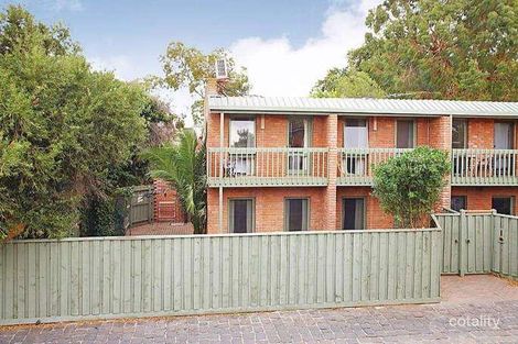 Property photo of 2/999 Drummond Street Carlton North VIC 3054