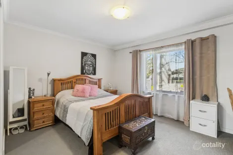 Property photo of 1/118 Mounts Bay Road Perth WA 6000