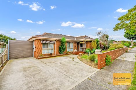 138 Lawless Dr, Cranbourne North, VIC 3977