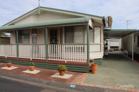 Property photo of 51/81 Kalaroo Road Redhead NSW 2290