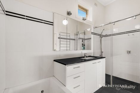 Property photo of 137 Cotham Road Kew VIC 3101