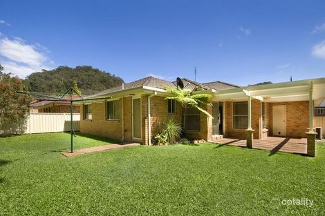 Property photo of 8 McKellar Close Point Clare NSW 2250
