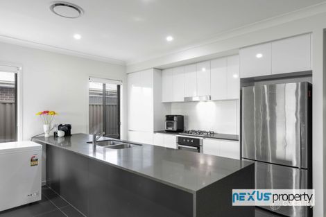 Property photo of 4 Duncombe Avenue Gledswood Hills NSW 2557