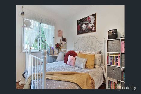 Property photo of 63 Frederick Street Eastern Heights QLD 4305