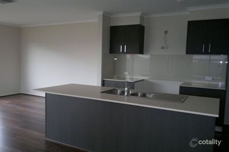 Property photo of 4 Fable Way Cranbourne East VIC 3977