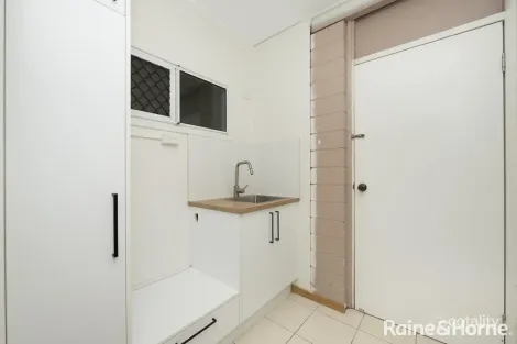 Property photo of 21 Gilli Crescent Cranbrook QLD 4814