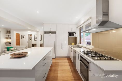 Property photo of 37 Old Warrandyte Road Donvale VIC 3111