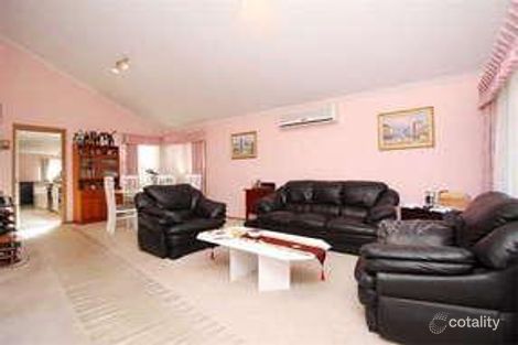 Property photo of 9 Golden Grove Mill Park VIC 3082
