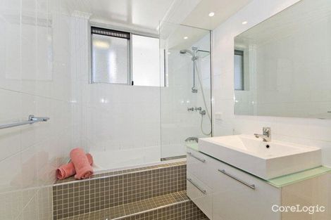 Property photo of 8/166 The Esplanade Burleigh Heads QLD 4220