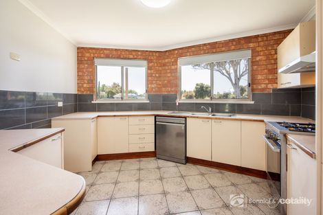 Property photo of 23 Menzies Street West Wodonga VIC 3690