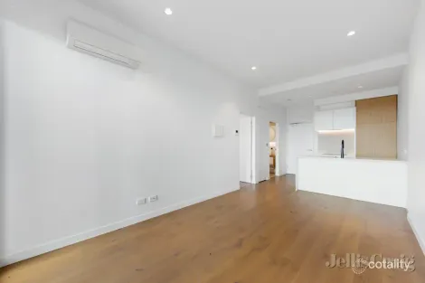 Property photo of 204/443 Upper Heidelberg Road Ivanhoe VIC 3079