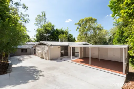 Property photo of 31 Tanderra Way Karana Downs QLD 4306