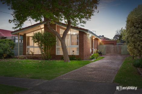 2 Narellan Dr, Keysborough, VIC 3173