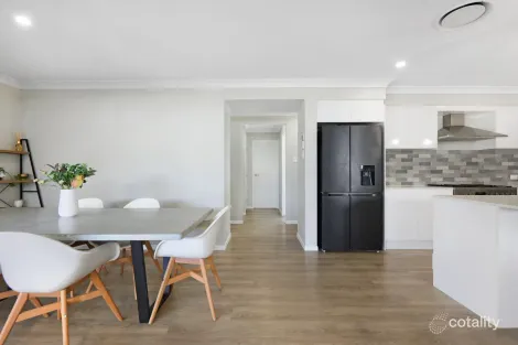 Property photo of 10 Mungera Street Biggera Waters QLD 4216
