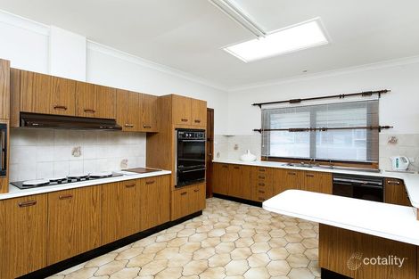 Property photo of 5 Lynwen Crescent Banksia NSW 2216