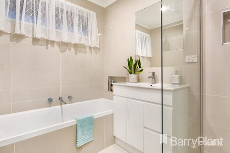 Property photo of 3 Marna Court Noble Park VIC 3174