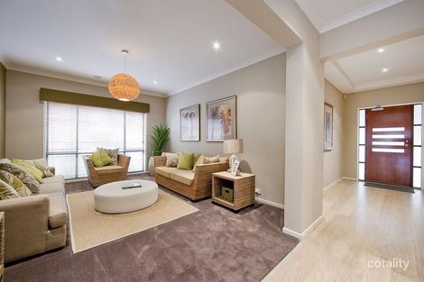 Property photo of 32 Alamanda Boulevard Point Cook VIC 3030