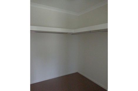 Property photo of 33 Stonebridge Drive Cessnock NSW 2325