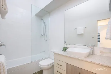 Property photo of 4/18 Bendena Terrace Carina Heights QLD 4152