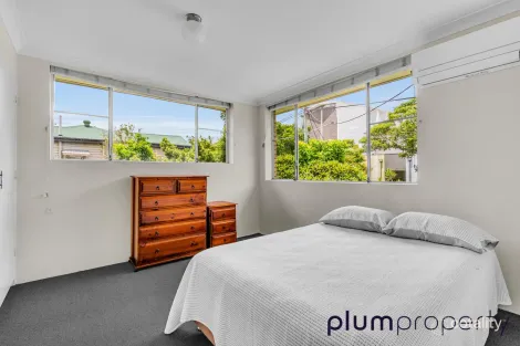 Property photo of 3/91 Central Avenue Indooroopilly QLD 4068