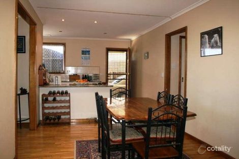 Property photo of 82 Robertson Drive Mornington VIC 3931