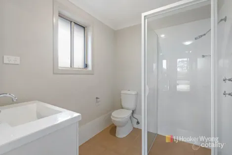 Property photo of 13 Oakmont Place Woongarrah NSW 2259