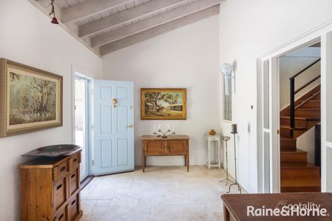 Property photo of 8 Manning Avenue Narrawallee NSW 2539