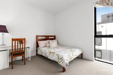 Property photo of 32 Mills Boulevard Alphington VIC 3078