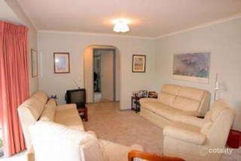 Property photo of 4 Peartree Place Knoxfield VIC 3180