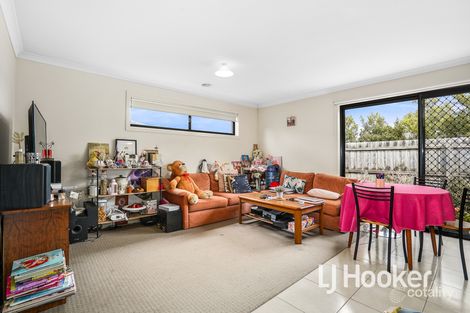 Property photo of 307 Settlement Road Drouin VIC 3818