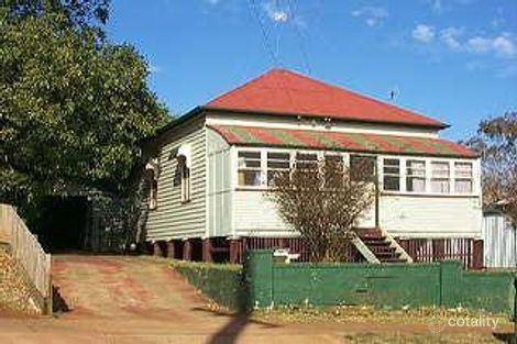 198 South St, Centenary Heights, QLD 4350